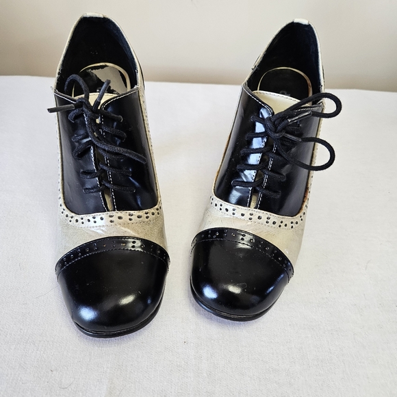 Saddle shoes heels Oxfords - Picture 1 of 6